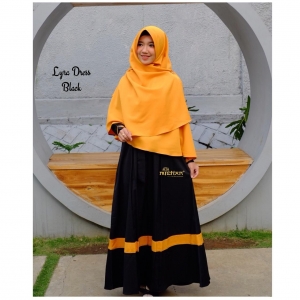 Lyra Dress Black