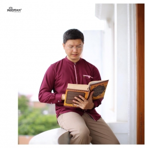 Koko D Lengan Panjang Marun