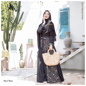 Hilya F Black