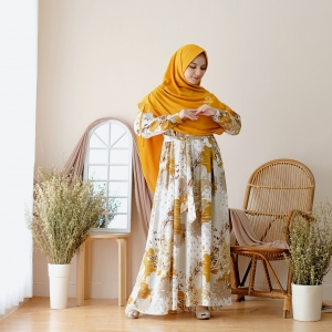 Kezia Michan Mustard