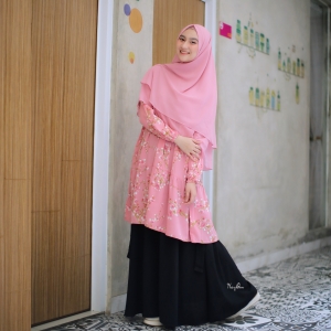 NAYQU Safwah Pink