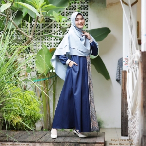 Hilya Raya Navy