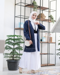 Outer Sofia Nayqu Navy