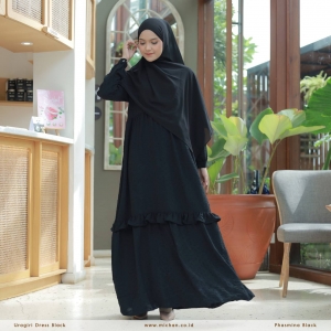 Uragiri Dress Black