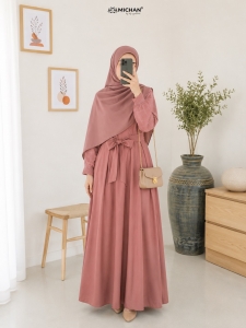 Dhira Dress Oldrose (SQUARE)